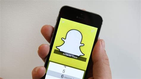 snapchat mudes|Snapchat Hackers Post Explicit Images Online